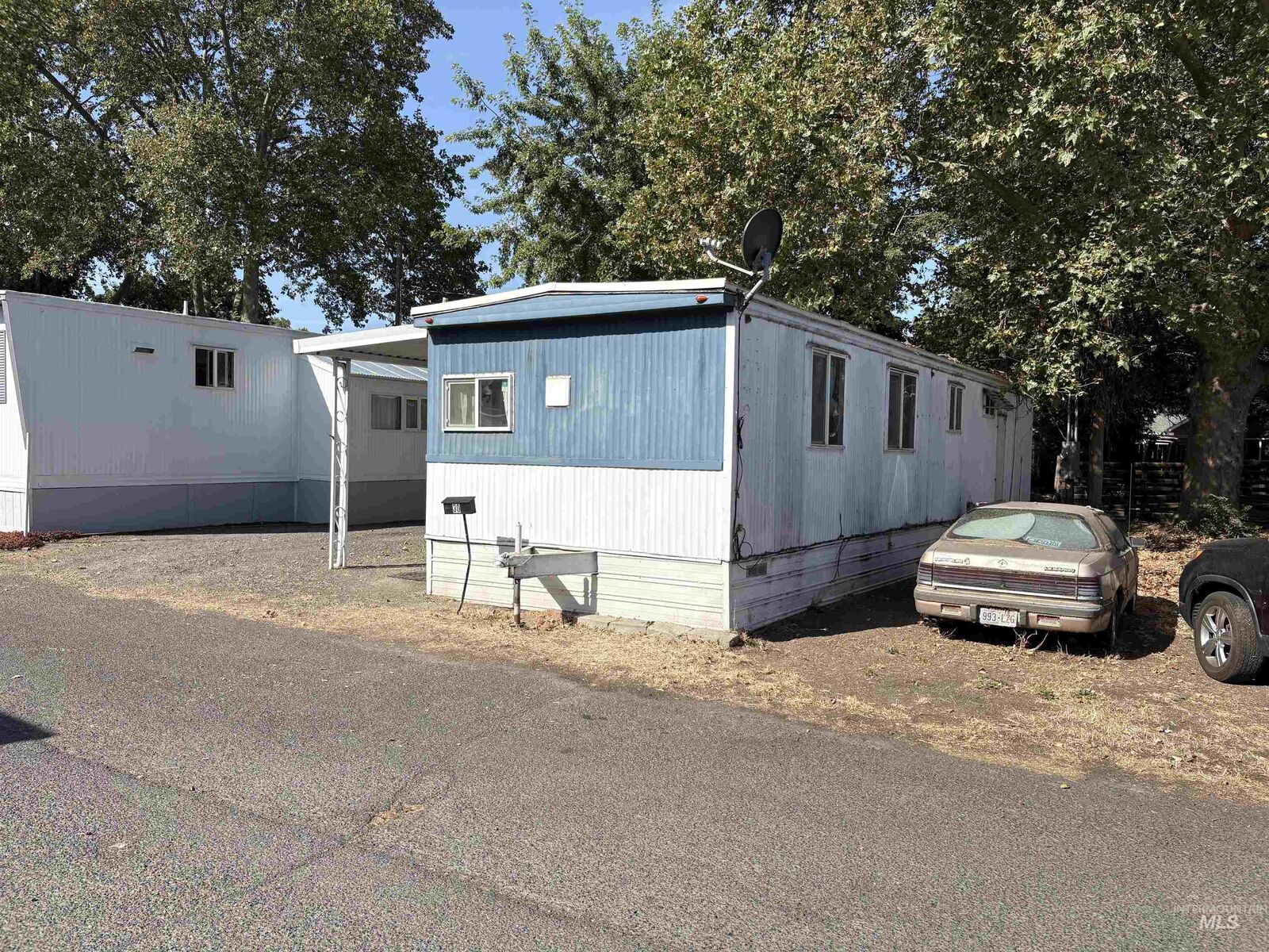 Property Photo: 1265 Elm Street 30 WA 99403