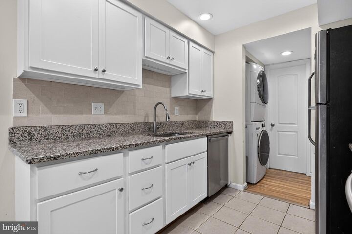 Property Photo:  20220 Shipley Terrace 102  MD 20874 