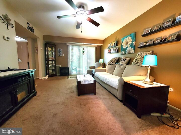 Property Photo: 1155 York Road J13 PA 18974