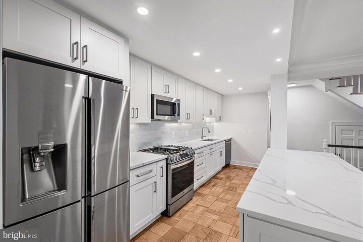 Property Photo:  3415 Valley Drive  VA 22302 