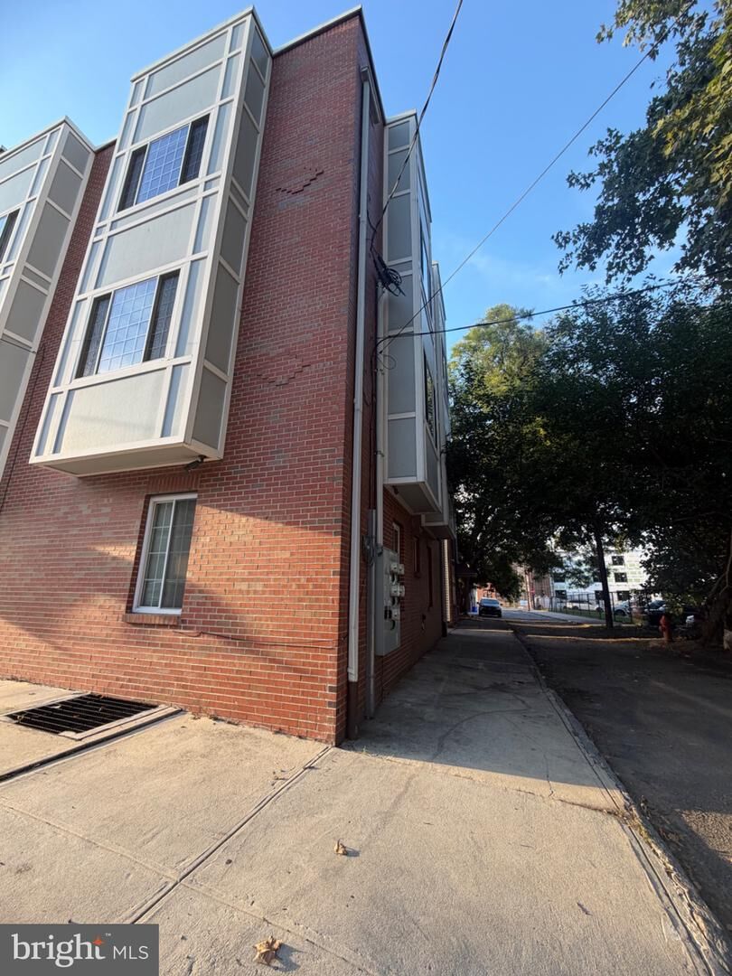 Property Photo: 1023 Wallace Street 25 PA 19123