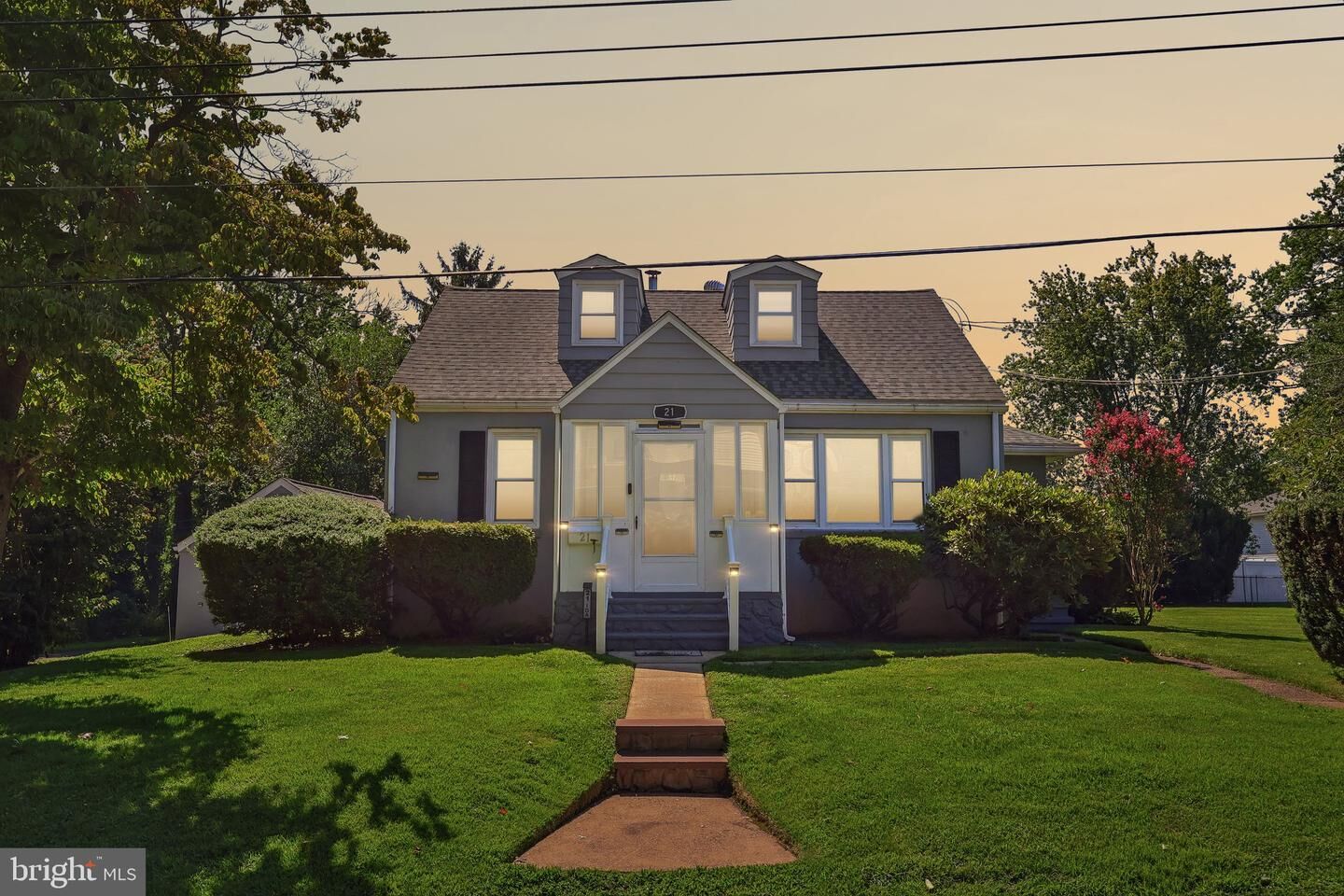 Property Photo: 21 Ida Avenue PA 19067