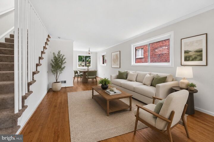 Property Photo:  655 Kensington Place NE  DC 20011 