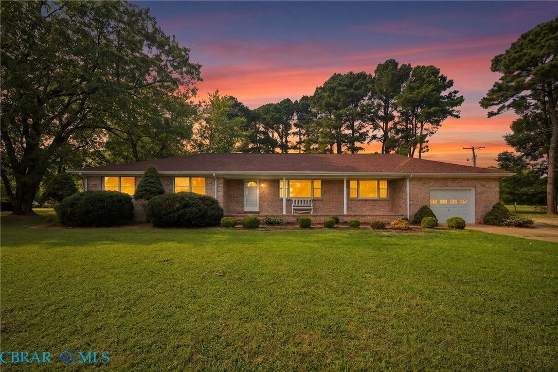 Property Photo: 364 Oak Point Road VA 23076