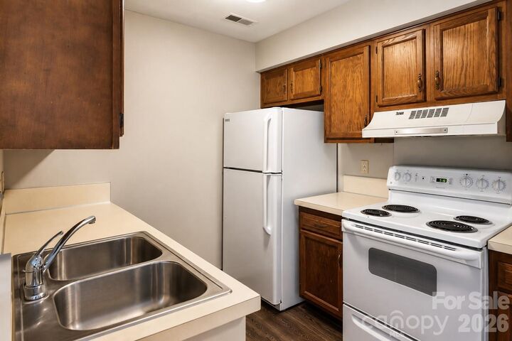 Property Photo:  8024 Tremaine Court A  NC 28227 
