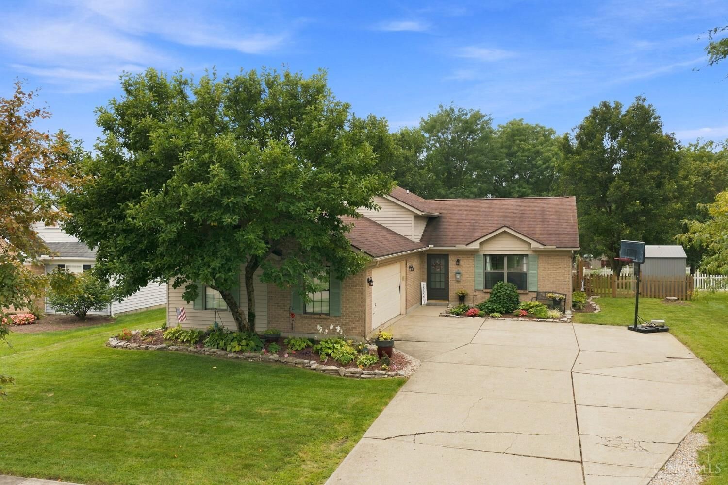 Property Photo: 1567 Tollgate Court OH 45036