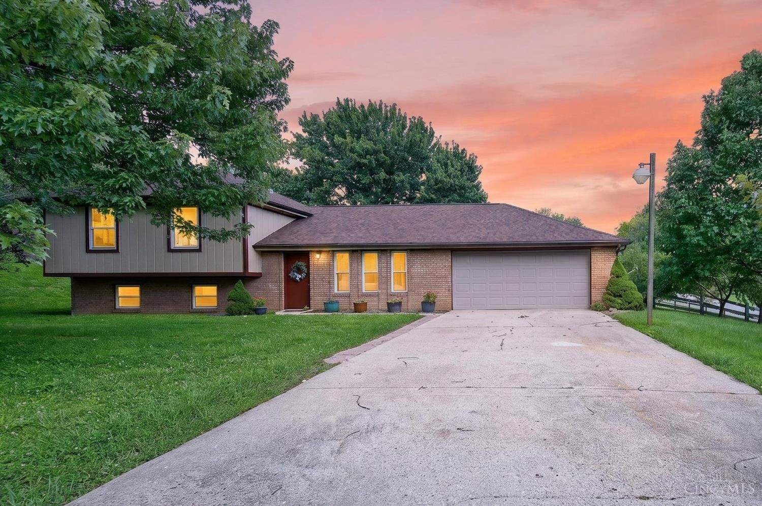 Property Photo: 2716 Laurel Lindale Road OH 45157