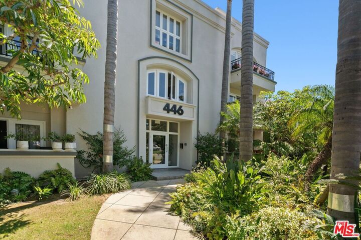 Property Photo:  446 San Vicente Blvd, Unit 106  CA 90402 