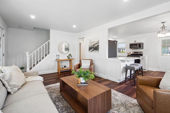 Property Photo:  902 Eastmoor Boulevard  OH 43209 