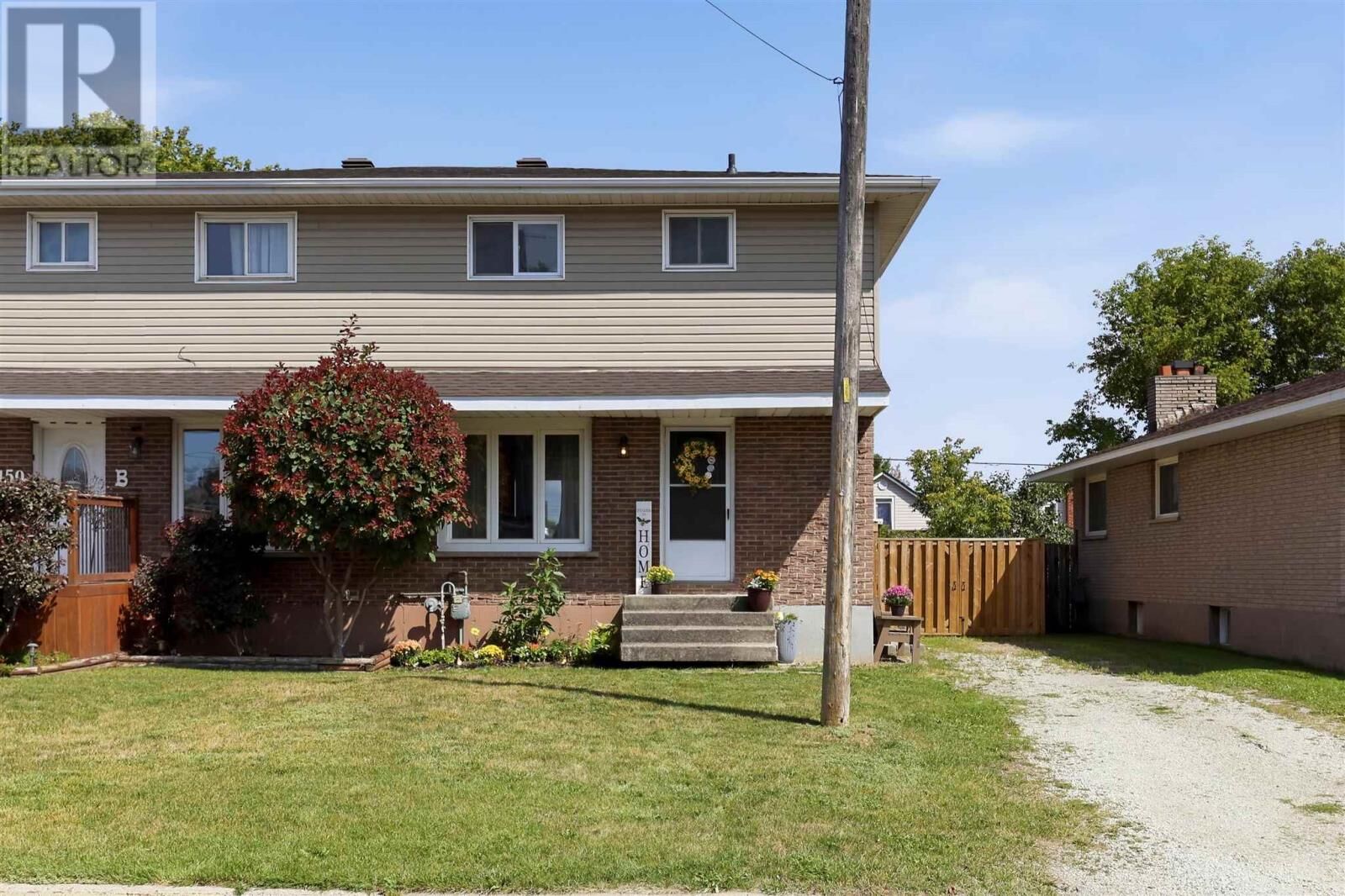 Property Photo:  150A McFadden Ave  ON P6C 4T2 