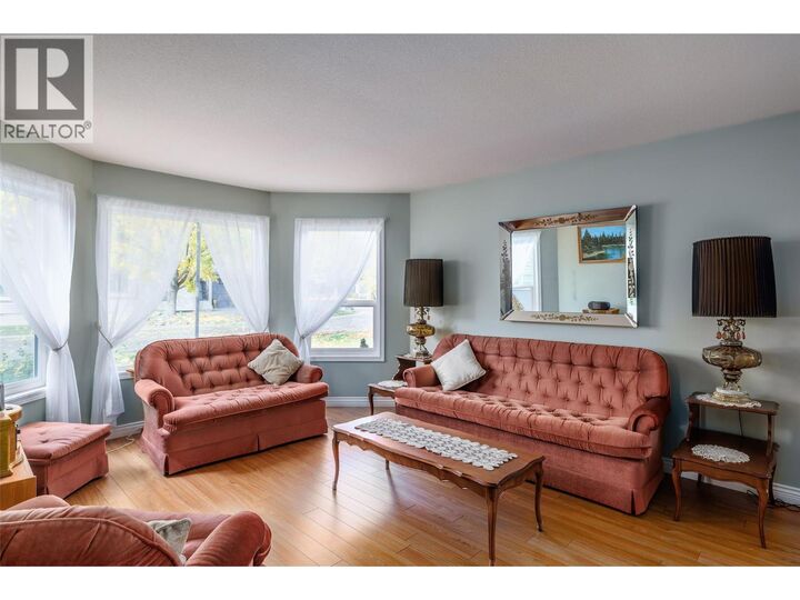 Property Photo: 615 Glenmeadows Road 13 BC V1V 1N9
