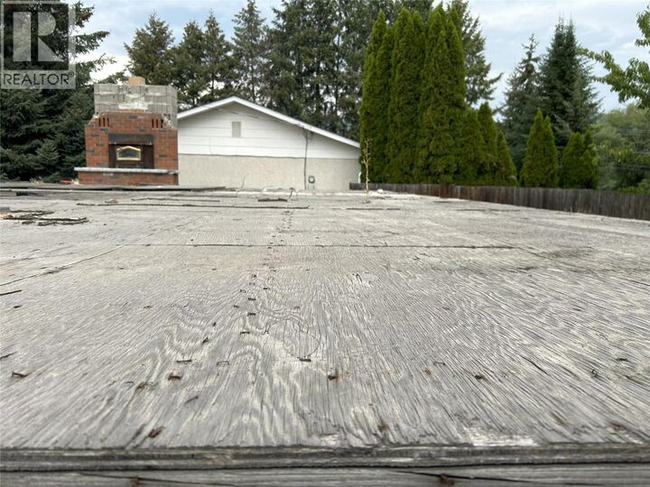 Property Photo:  7346 Donaldson Drive  BC V0H 1H0 