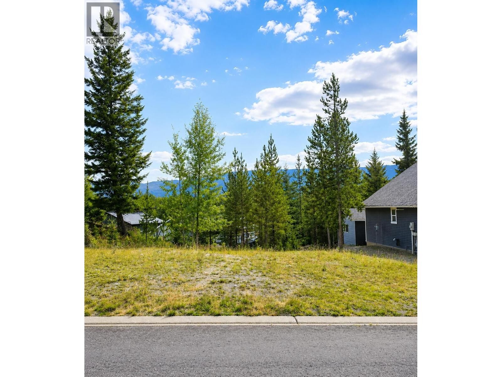 Property Photo:  86 Deerborne Drive  BC V0B 1H0 