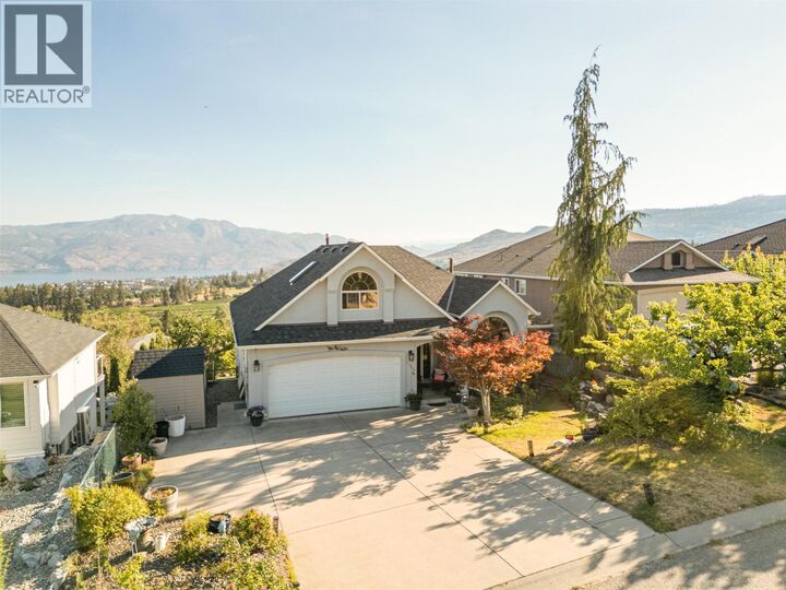Property Photo:  2613 Copper Ridge Drive  BC V4T 2M8 