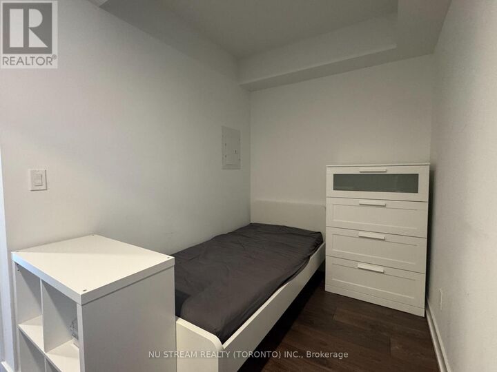 Property Photo:  501 Yonge Street 1710  ON M4Y 0G8 
