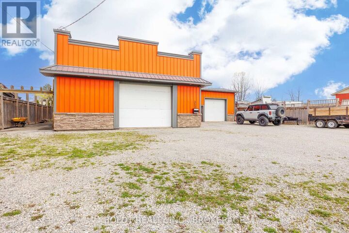 Property Photo:  353 Dain Avenue  ON L3B 3E8 