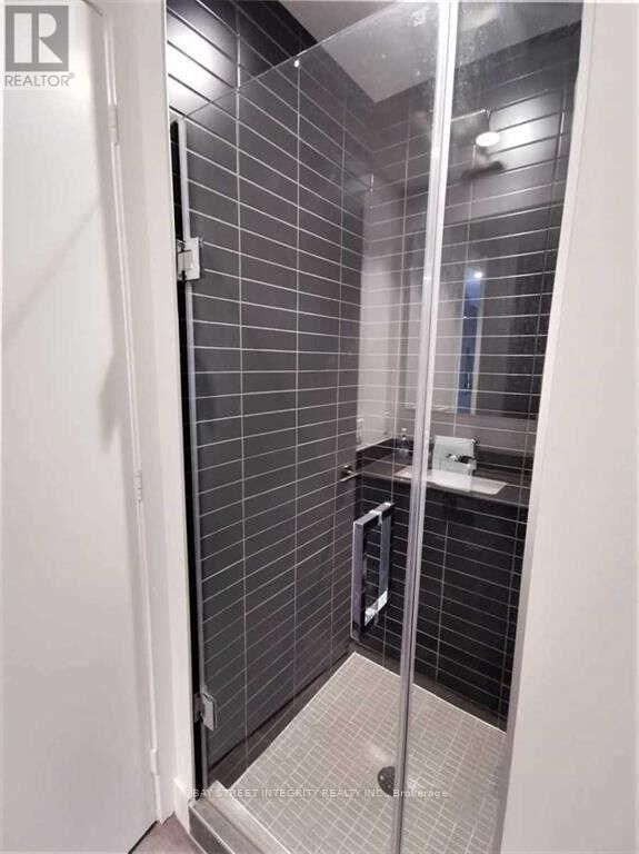 Property Photo:  7 Grenville Street 4303  ON M4Y 0E9 