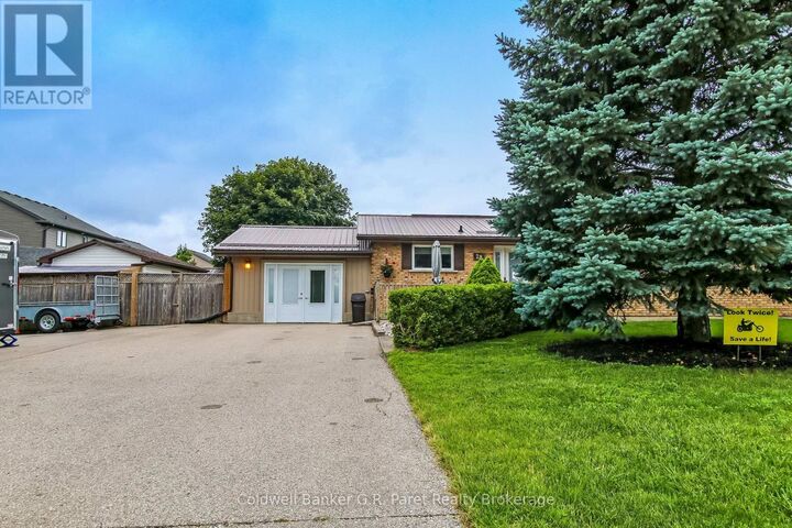 Property Photo:  28 Peggy Avenue  ON N0J 1N0 