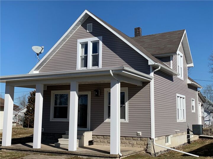 Property Photo: 111 N Edwards Street IL 62411