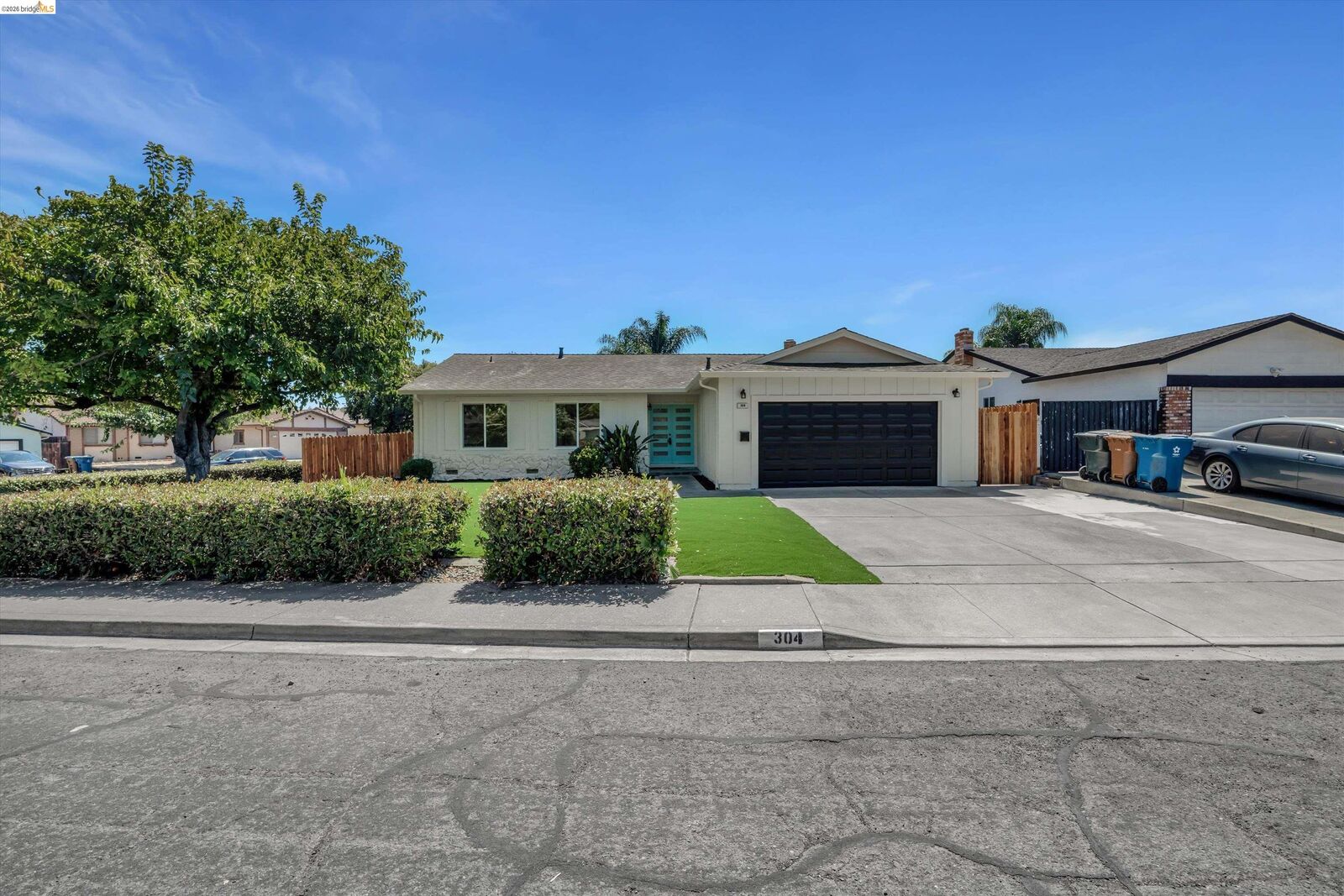 Property Photo: 304 Huntington Dr CA 94509