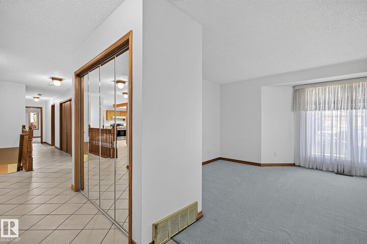 Property Photo:  5814 181 Street NW  AB T6M 1V7 