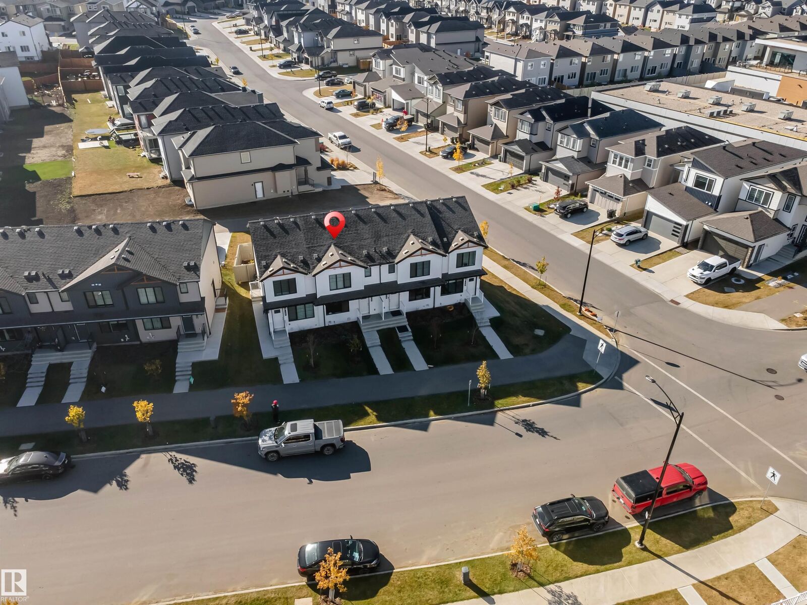 Property Photo:  1183 Aster Boulevard NW  AB T6T 2S2 
