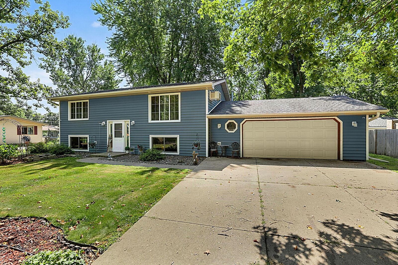Property Photo: 145 7th Street NW MN 56353
