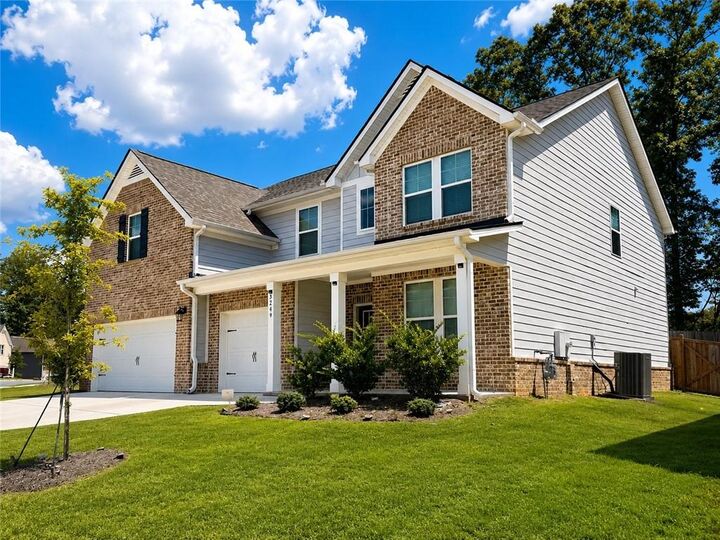 Property Photo: 3249 Thicket Lane GA 30349