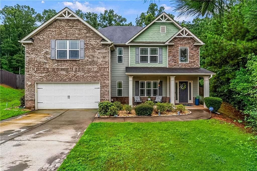 Property Photo: 225 Tapestry Drive GA 30252