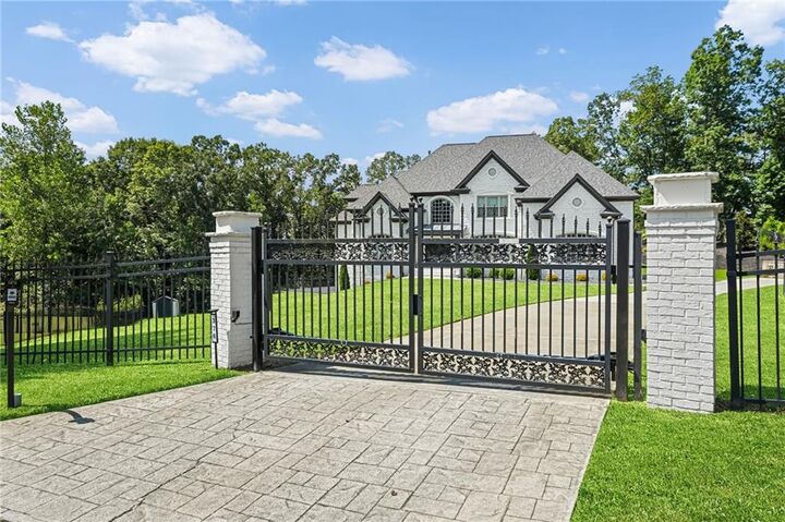 Property Photo:  376 Lum Crowe Road  GA 30075 