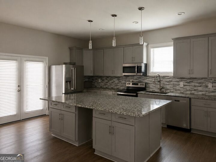 Property Photo: 1054 Ira Street SW GA 30310