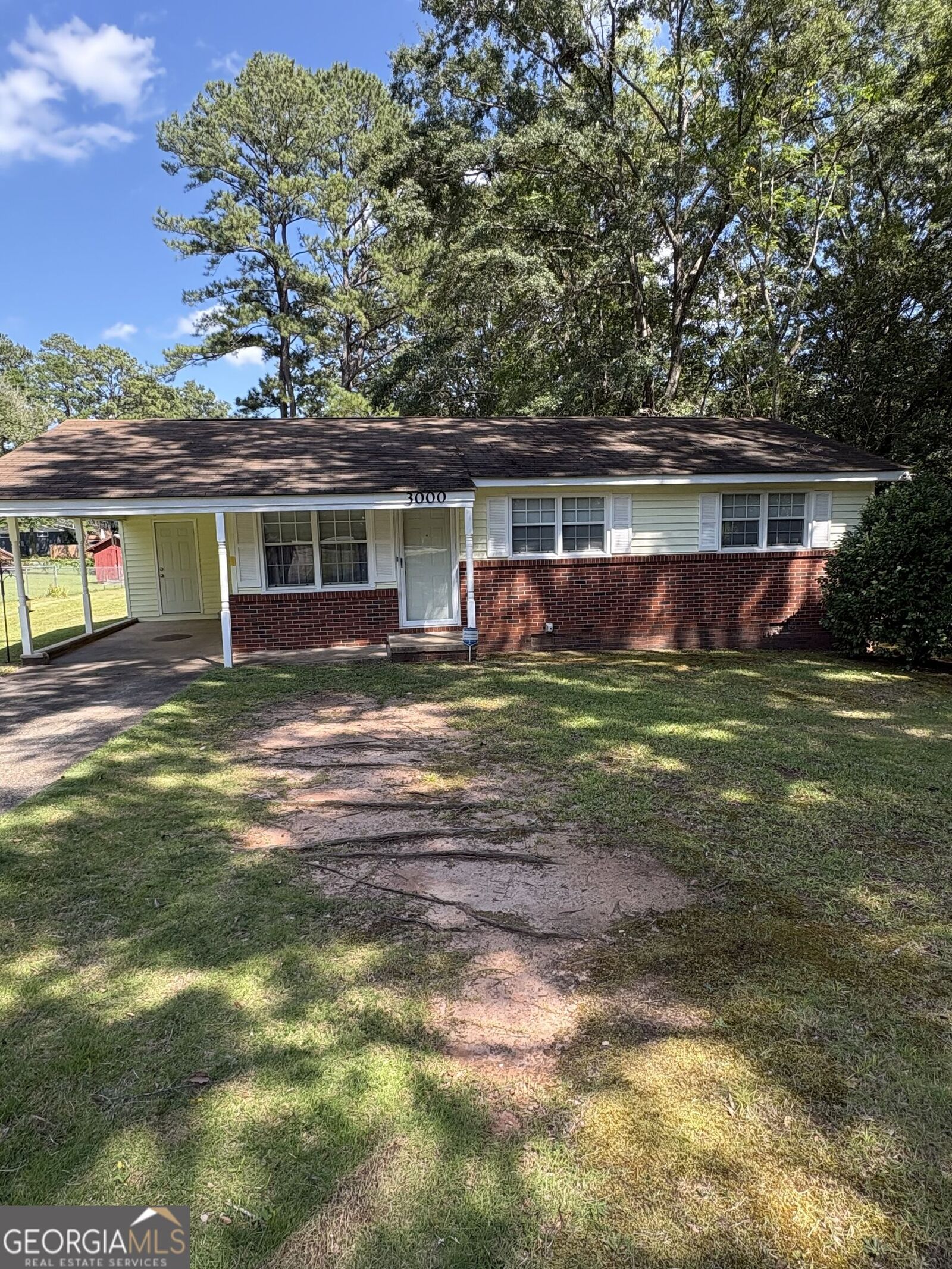 Property Photo:  3000 15th Avenue  AL 36854 