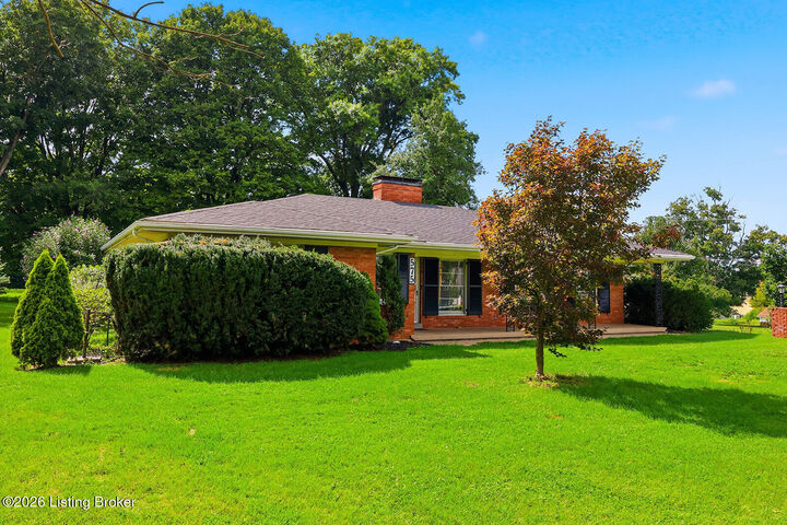 Property Photo:  575 Catalpa Ln  KY 40065 