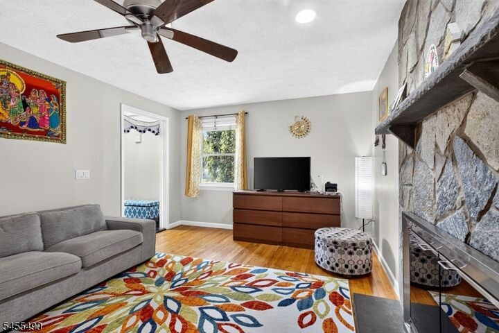 Property Photo: 1824 Mountain Ave NJ 07076