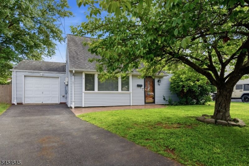 Property Photo:  17 Joanna Pl  NJ 07067 