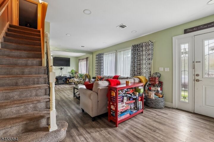 Property Photo: 382 Amherst St NJ 07018