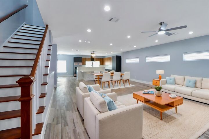 Property Photo:  3027 Clinton Drive  TX 77020 