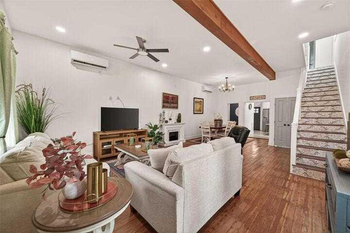Property Photo: 2815 Ball Street TX 77550