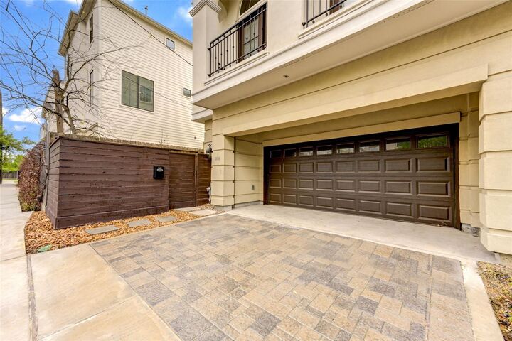 Property Photo: 1108 Fowler Street TX 77007