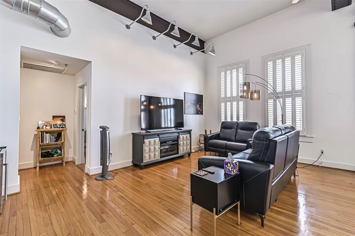Property Photo: 415 22nd Street TX 77550
