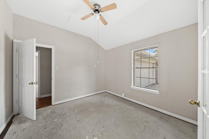 Property Photo: 2309 Lord Nelson Drive TX 77586