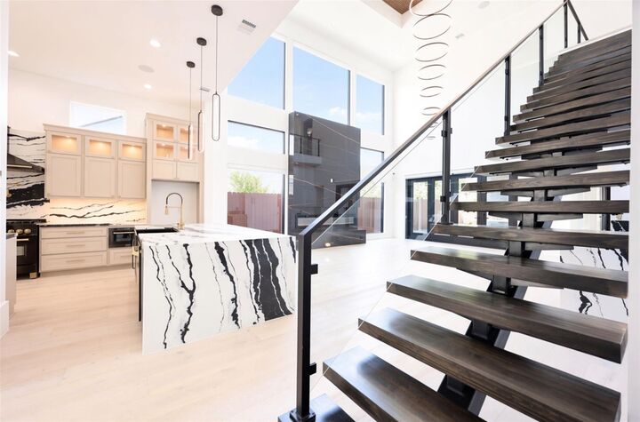 Property Photo:  3957 Charleston Street  TX 77021 