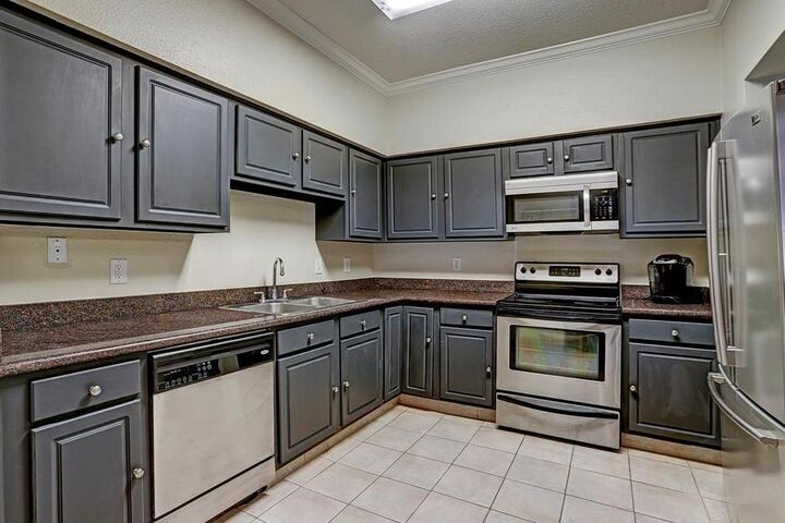 Property Photo:  2255 Braeswood Park Drive 278  TX 77030 
