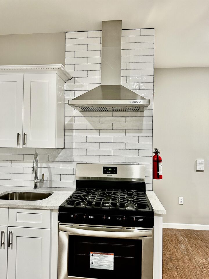 Property Photo: 40 Vroom St 1C NJ 07306