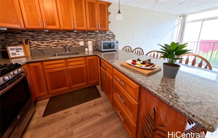 Property Photo:  45-691 Kamehameha Highway 208  HI 96744 