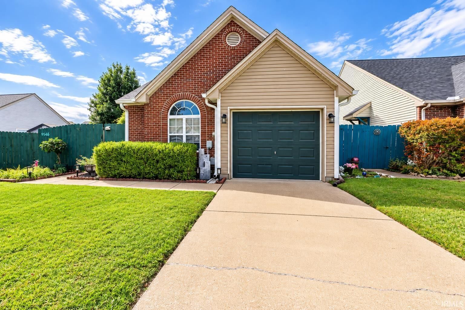 Property Photo:  9546 Cayes Drive  IN 47725 