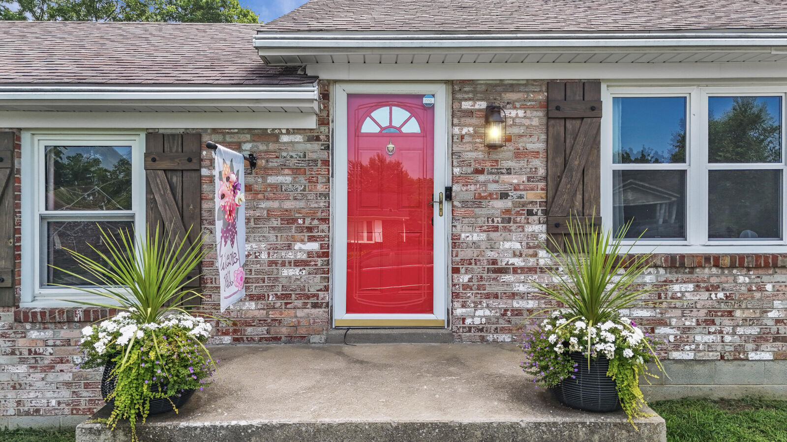Property Photo: 110 Briarwood Drive KY 40356
