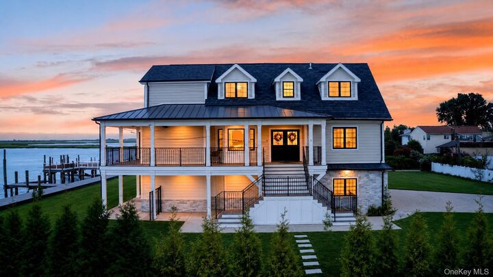 Property Photo:  1 North Drive  NY 11510 