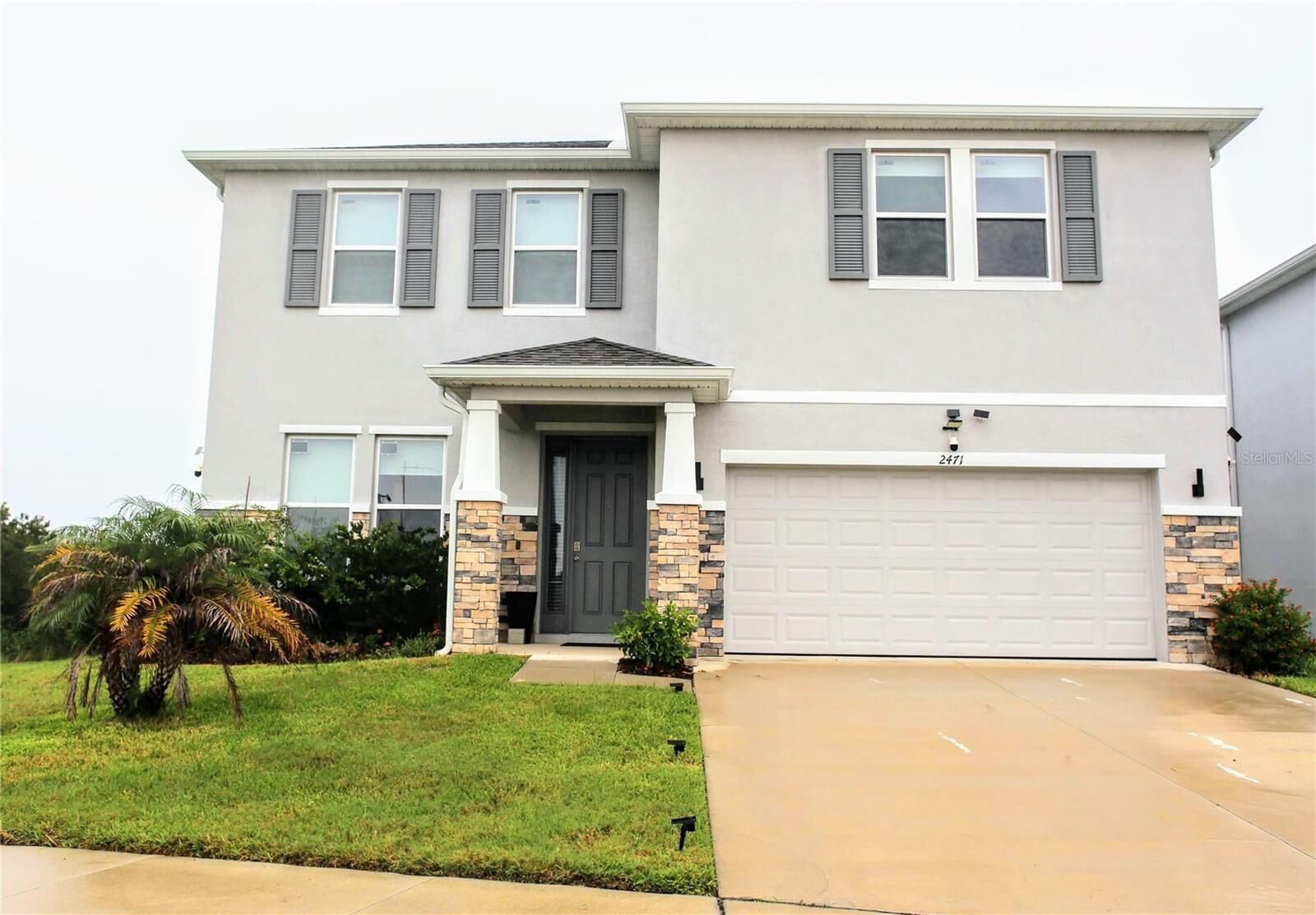 Property Photo: 2471 Warren Acres Boulevard FL 33543