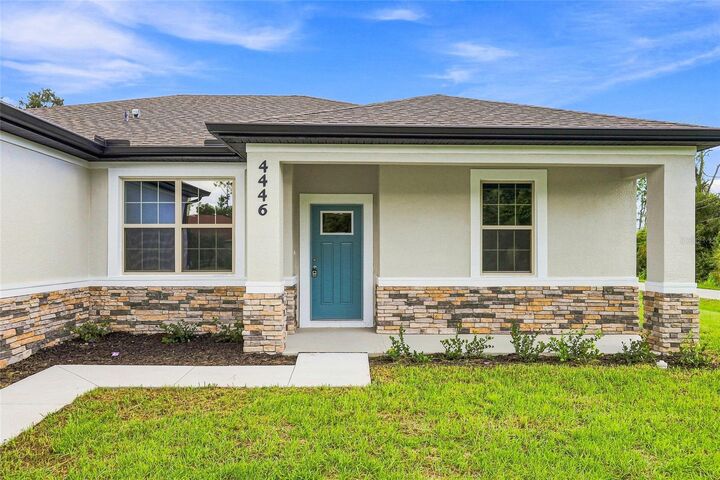 Property Photo: 4446 Laratonda Road FL 34291